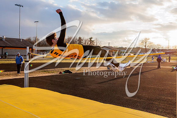 2023.03.17 FHS Track & Field00778