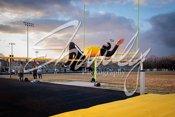 2023.03.17 FHS Track & Field00841