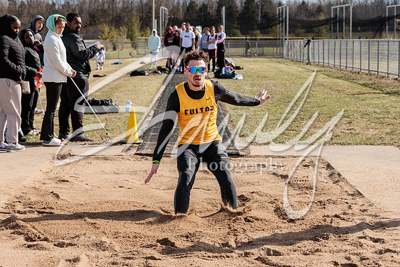 2023.03.17 FHS Track & Field01014