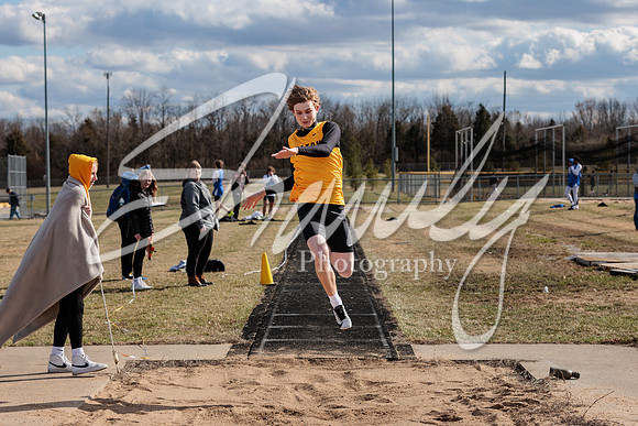 2023.03.17 FHS Track & Field01050
