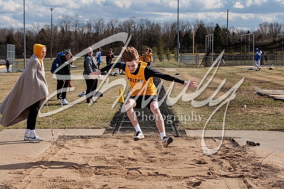 2023.03.17 FHS Track & Field01052