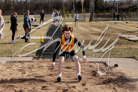 2023.03.17 FHS Track & Field01197