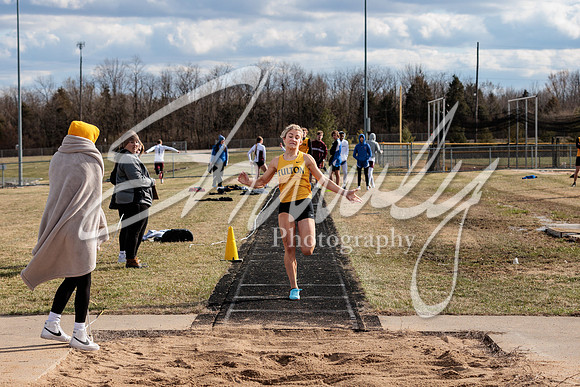 2023.03.17 FHS Track & Field01314