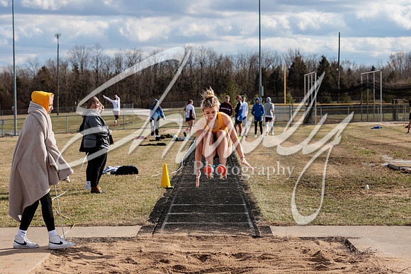 2023.03.17 FHS Track & Field01319