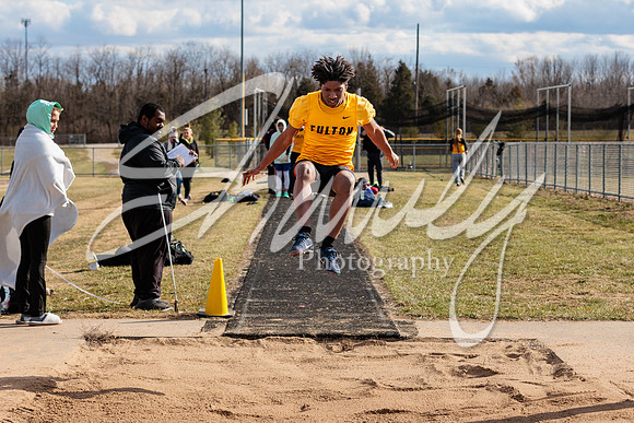 2023.03.17 FHS Track & Field01384