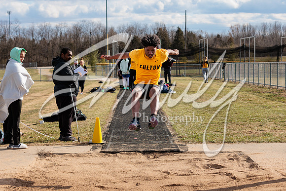 2023.03.17 FHS Track & Field01385