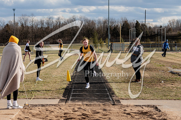 2023.03.17 FHS Track & Field01457