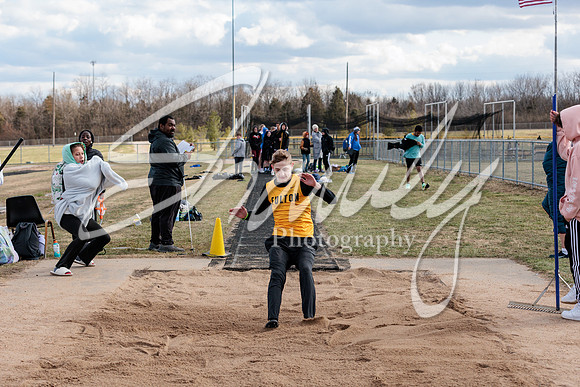 2023.03.17 FHS Track & Field01502