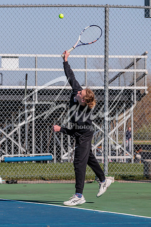 2022.04.18 FHS Boys Tennis Vs. Moberly0364