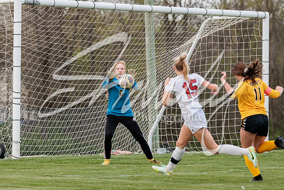2023.04.18 FHS Soccer Vs. Elsberry01398