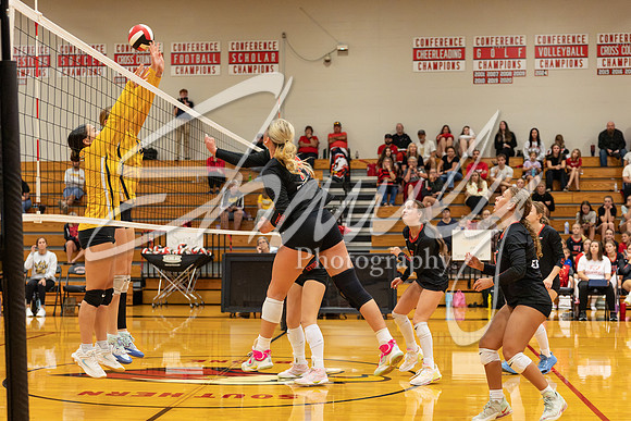 2026.10.12 S. Boone Volleyball Vs. Versailles-173