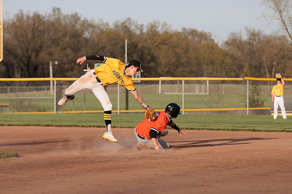 2023.04.13 FHS Baseball Vs. Kirksville01629