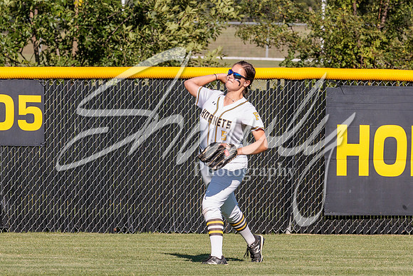 2022.09.12 FHS Softball Vs. Blair Oaks2044