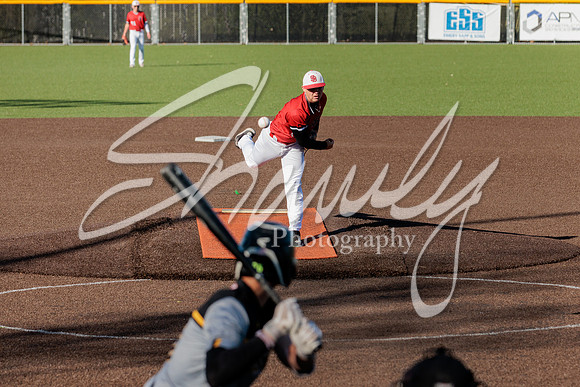 2023.05.01 FHS Baseball @ S. Boone01952