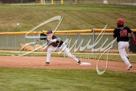2023.04.04 FHS Baseball Vs. Marshall00406
