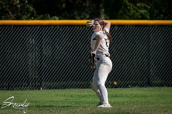 2021.10.16 FHS Softball Vs. Hallsville Districts-01630