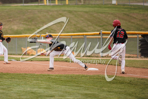 2023.04.04 FHS Baseball Vs. Marshall00408