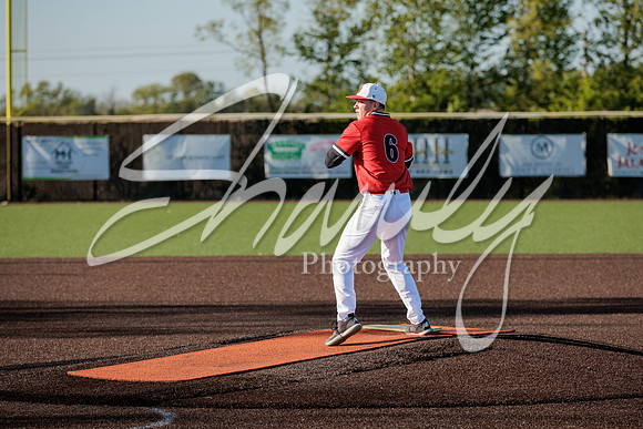 2023.05.01 FHS Baseball @ S. Boone02040