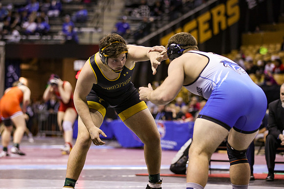 2022.02.19 MSHSAA State Wrestling 220lb Championship0117