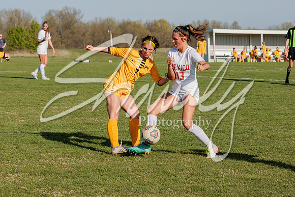 2023.04.13 FHS Soccer Vs. Mexico01693
