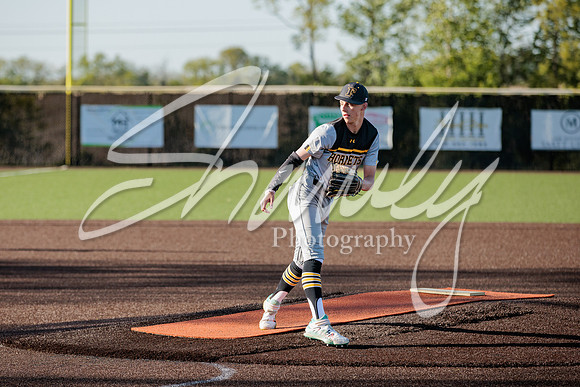 2023.05.01 FHS Baseball @ S. Boone02244