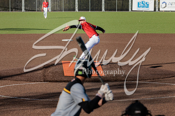 2023.05.01 FHS Baseball @ S. Boone01945