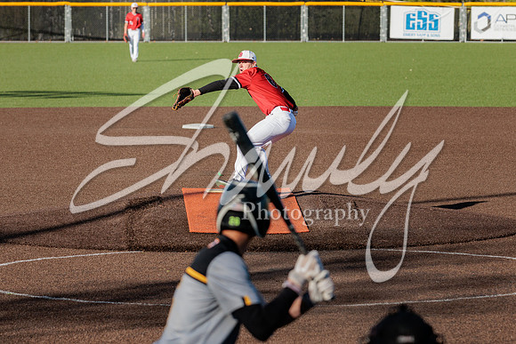 2023.05.01 FHS Baseball @ S. Boone01944