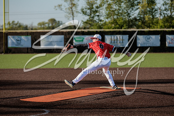 2023.05.01 FHS Baseball @ S. Boone02044