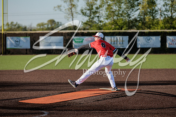 2023.05.01 FHS Baseball @ S. Boone02043