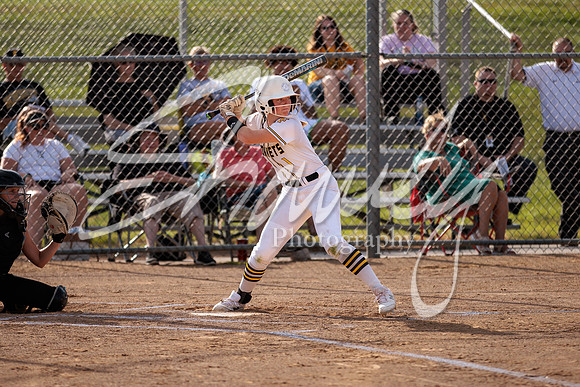 2022.09.01 FHS Softball Vs. Marshall1811