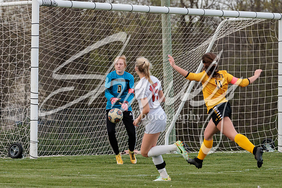 2023.04.18 FHS Soccer Vs. Elsberry01400