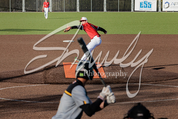 2023.05.01 FHS Baseball @ S. Boone01945