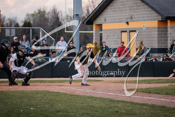 2022.04.05 FHS Baseball Vs. Marshall2806