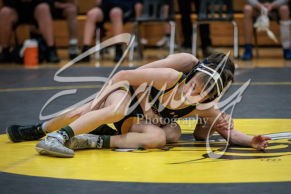 2022.01.25 FHS Wrestling Quad05134