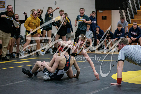 2022.01.25 FHS Wrestling Quad05274