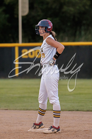 2022.09.01 FHS Softball Vs. Marshall2946