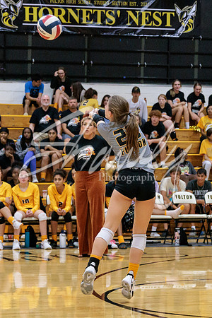 2022.09.19 FHS Volleyball Vs. Mexico3527