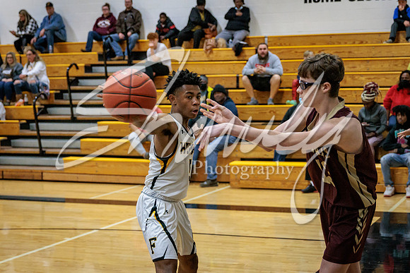 2022.01.17 FHS Basketball Vs. Eldonl03854