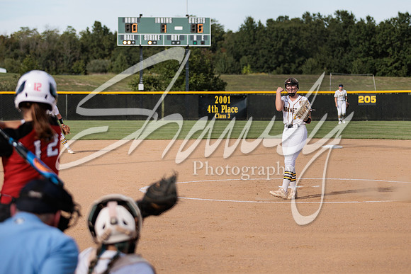 2022.09.01 FHS Softball Vs. Marshall1749