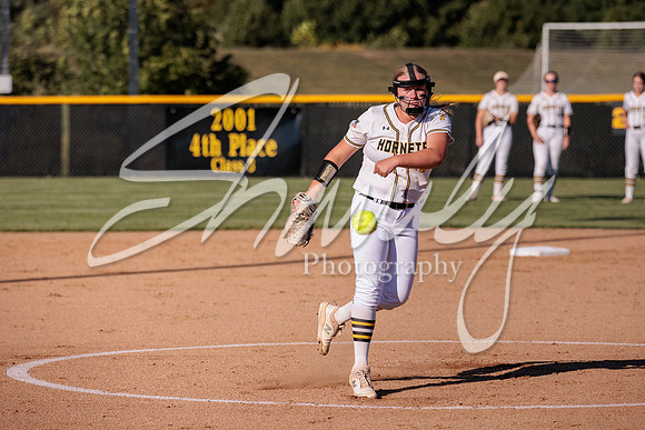 2022.09.12 FHS Softball Vs. Blair Oaks2515