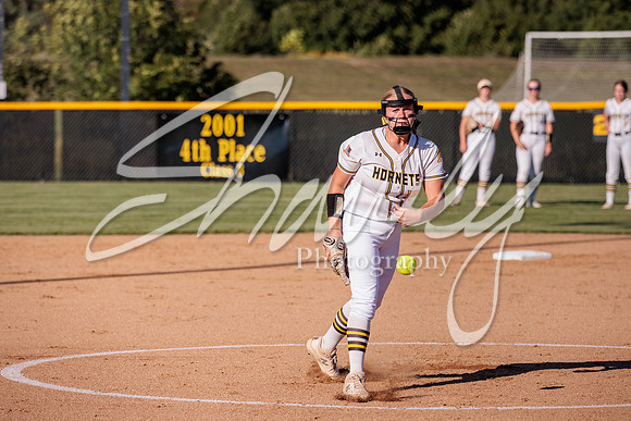 2022.09.12 FHS Softball Vs. Blair Oaks2513
