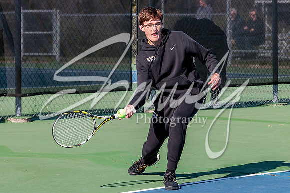 2022.04.18 FHS Boys Tennis Vs. Moberly0637
