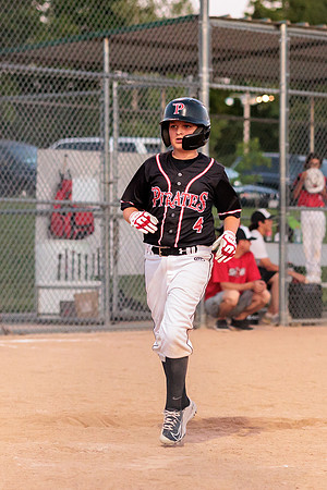 2022.05.16 Pirates Vs. Show1275