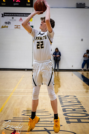 2021.03.020 FHS Basketball Vs. Boonville01452