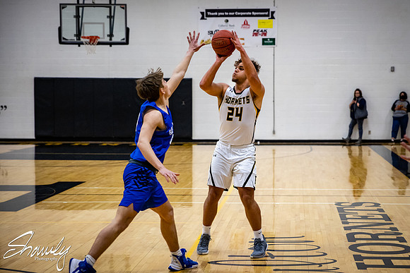 2021.03.020 FHS Basketball Vs. Boonville01465