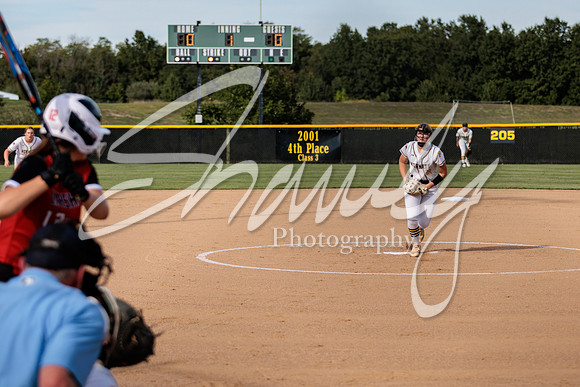 2022.09.01 FHS Softball Vs. Marshall1711