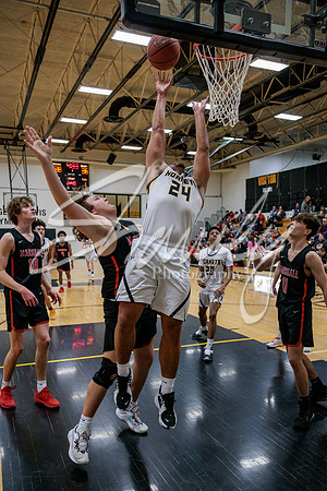 2022.02.08 FHS Basketball Vs. Marshall04160