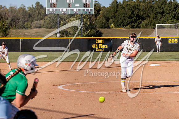 2022.09.12 FHS Softball Vs. Blair Oaks2575