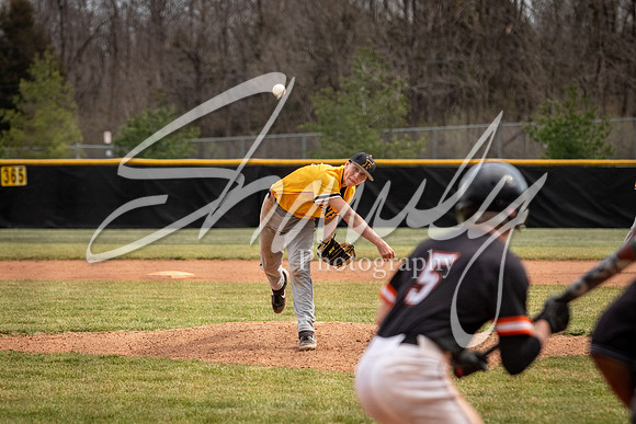 2021.03.27 FHS Baseball Vs. Kirksville00136