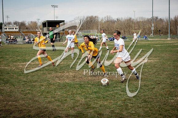 2021.03.27 FHS Varsity Girls Soccer Vs. St. Francis Borgia00721